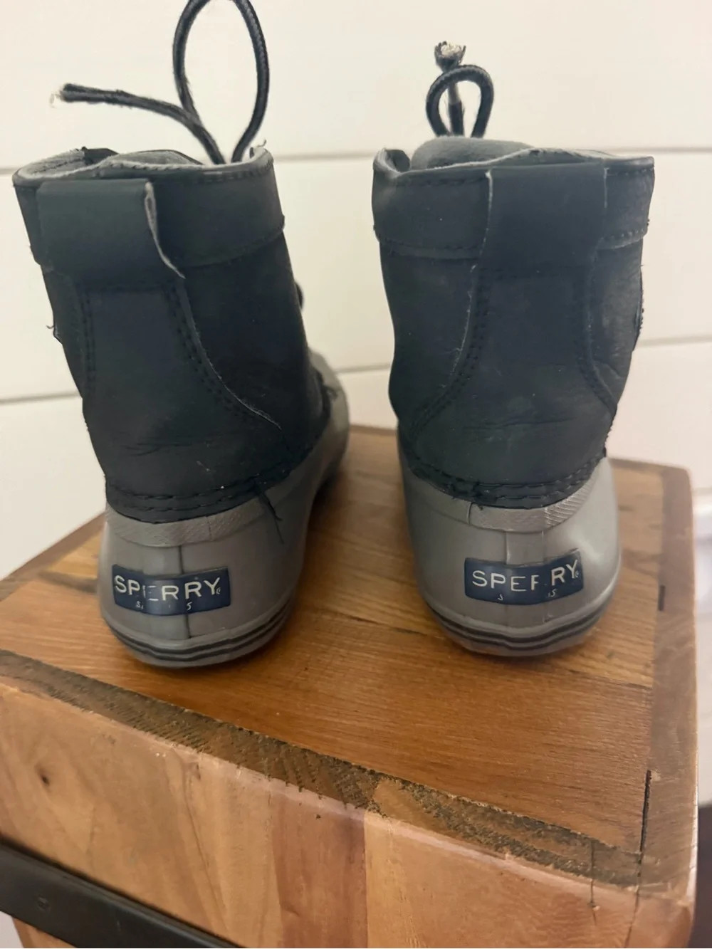 Sperry Kids Gray Lace-Up Rain Boots